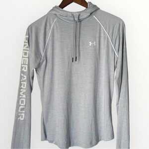 Under Armour Women's UA Velocity Wordmark Hoodie Size M HeatGear Shirt 1362868